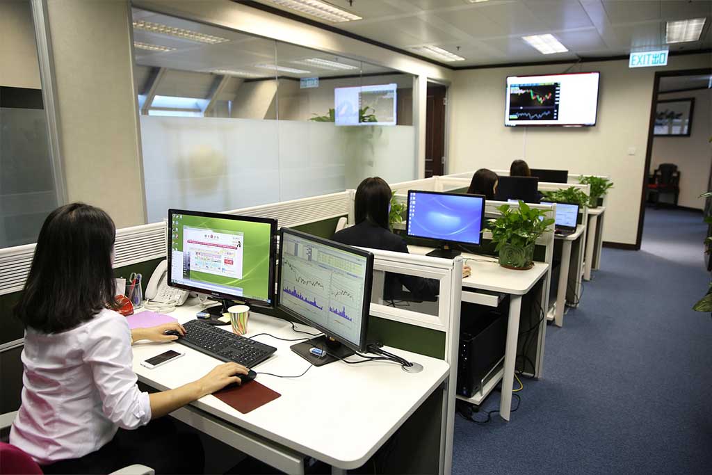 Your business absolutely needs a updated daily